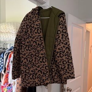Amazon Reversible Leopard Puffer Jacket - Brown/Olive